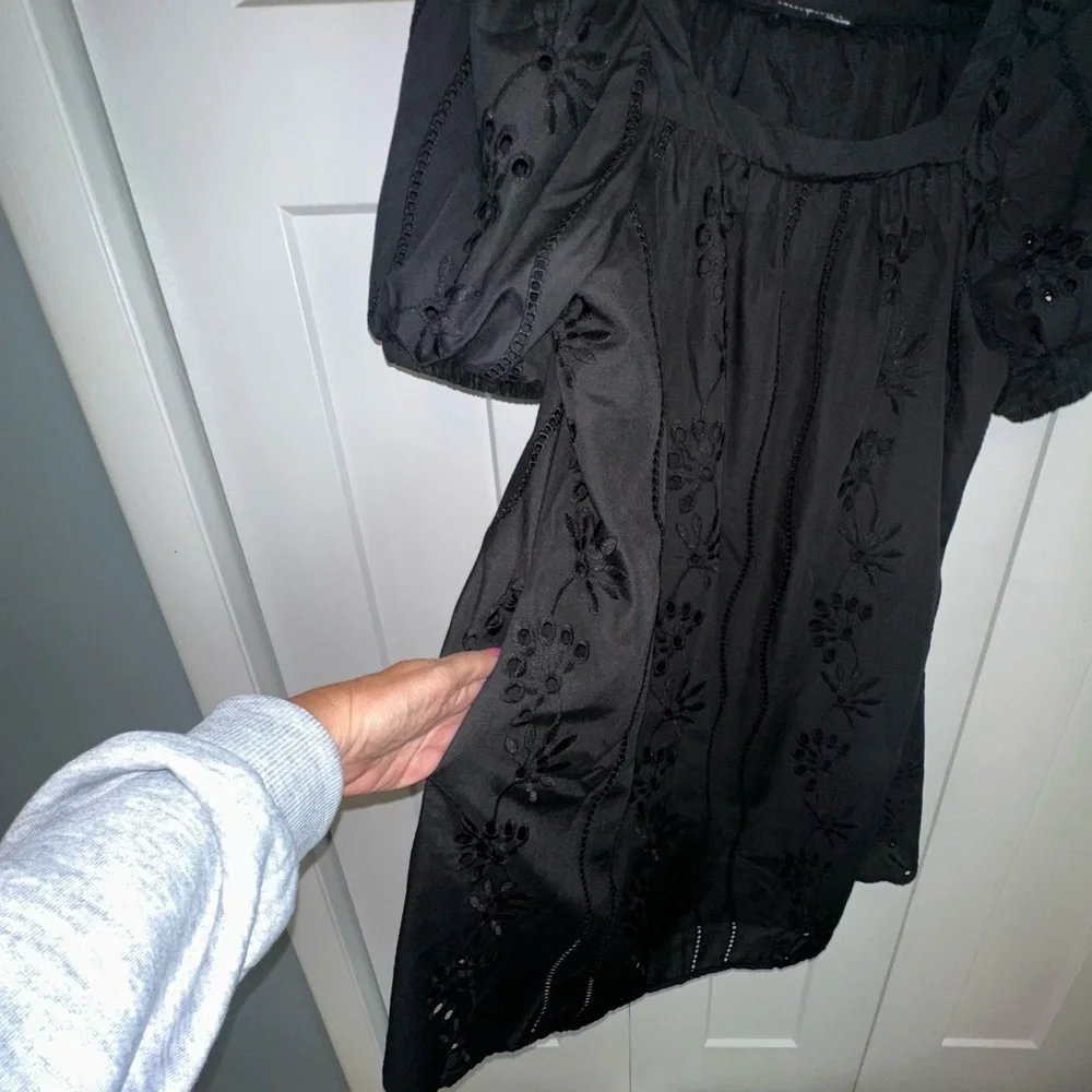 Black Eyelet Puff Sleeve Smocked Dress Large - Picture 4 of 9